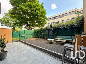Apartment at Massy (91300)