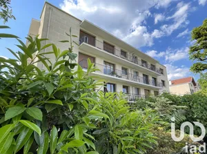 Apartment at Chatou (78400)