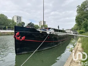 Péniche à Saint-Maur-des-Fossés (94100)