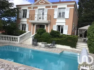 Detached at Saint-Chamond (42400)