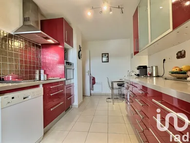 Apartment at Marseille (13015) — 17/23