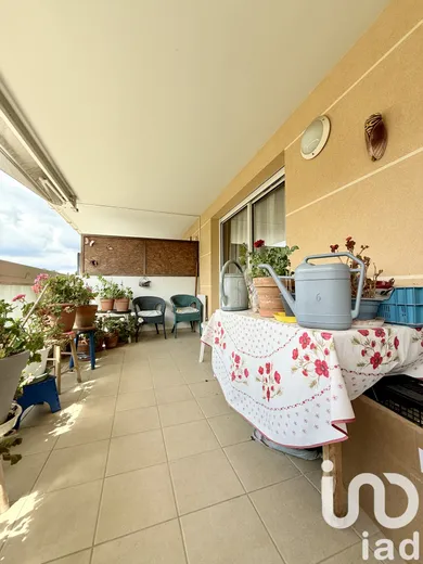 Apartment at Marseille (13015) — 5/23