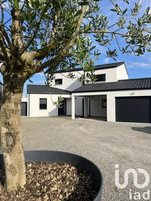 House at Pouzauges (85700)