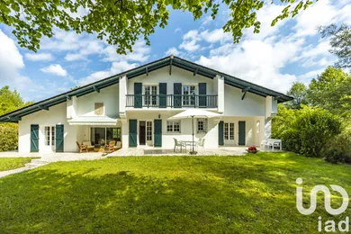 Maison d'architecte à Ascain (64310)