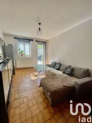 Apartment at Vauréal (95490)