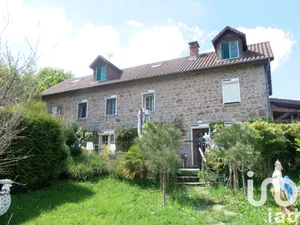 Maison de village à Mérinchal (23420)
