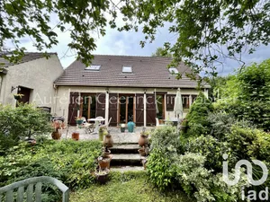 Maison traditionnelle à Luzarches (95270)