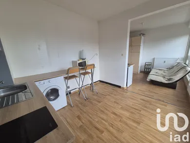 Apartment in Charleville-Mézières (08000)