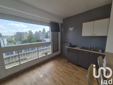 Apartment in Charleville-Mézières (08000)