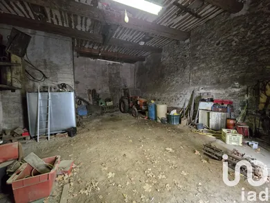 Garage à Villesèque-des-Corbières (11360)
