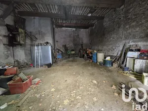 Garage in Villesèque-des-Corbières (11360)