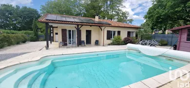 Traditional house at Parentis-en-Born (40160)