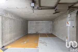 Parking à Courbevoie (92400)