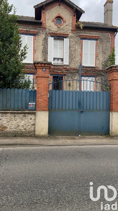 Maison de ville à Perthes (77930)
