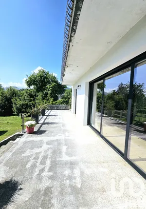 Maison traditionnelle à Poueyferré (65100)
