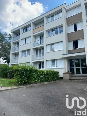 Studio à Carrières-sur-Seine (78420)