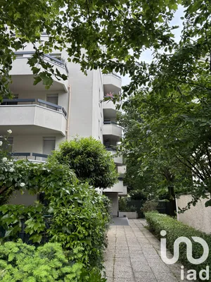 Apartment at Nanterre (92000)