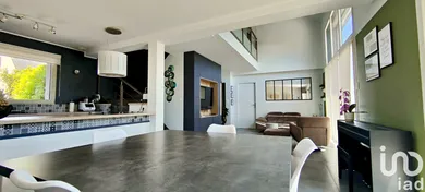 Maison traditionnelle à La Chapelle-sur-Erdre (44240)