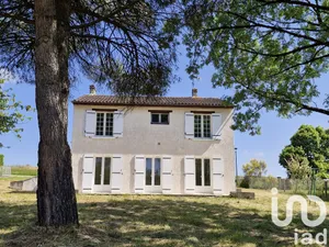 House at Singleyrac (24500)
