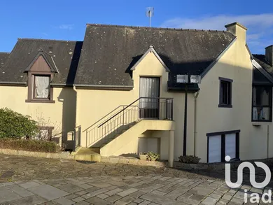 House at Le Mené (22330)