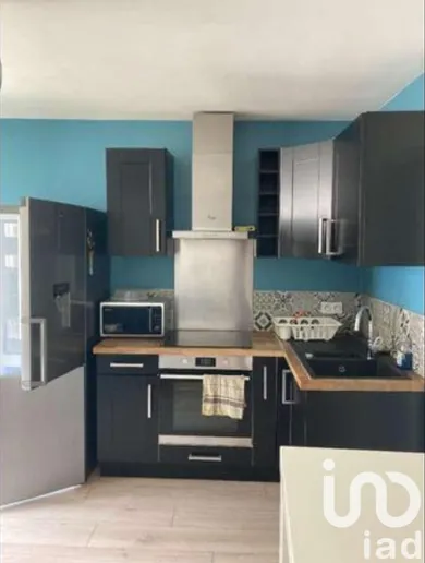Apartment in Grenoble (38100)