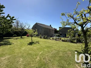 Maison à Saint-Sauveur-la-Pommeraye (50510)