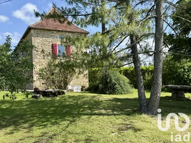 Maison traditionnelle à Lissac-et-Mouret (46100)