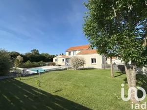 House at Montreuil (85200)