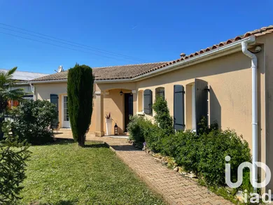 Park home at Agris (16110)