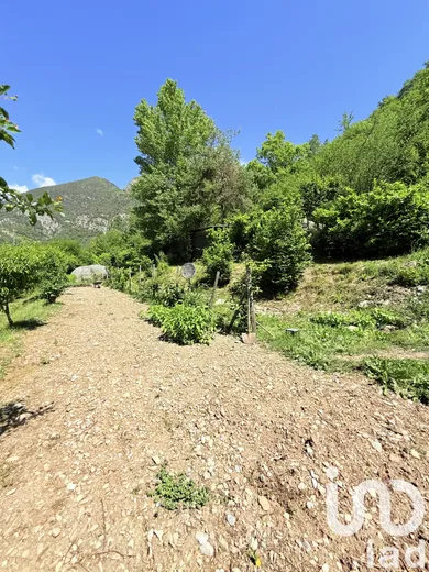 Building plot in Villars-sur-Var (06710)