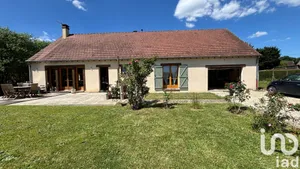 House at Villechétive (89320)