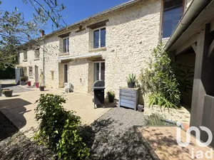Maison de village à Bréval (78980)