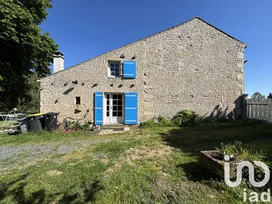 Maison de campagne à Doix (85200)