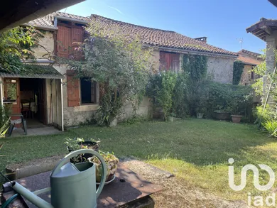Maison de village à Eyzerac (24800)