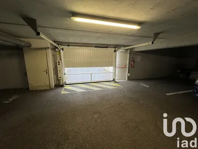 Parking à Saint-Sébastien-sur-Loire (44230)