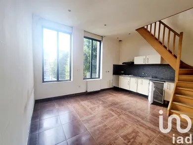 Building at Armentières (59280)