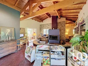 Maison d'architecte à Razengues (32600)