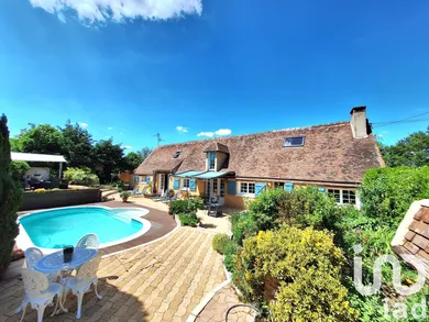 House at Saint Maixme-hauterive (28170)