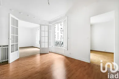 Apartment at Paris (75015)