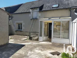 Village house at Tauxigny (37310)