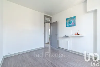 Apartment at Mantes-la-Jolie (78200)