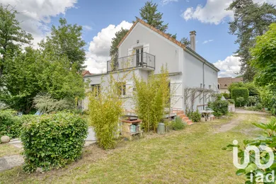 House at Verneuil-sur-Seine (78480)