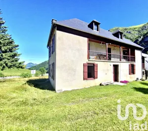 House at Campan (65710)
