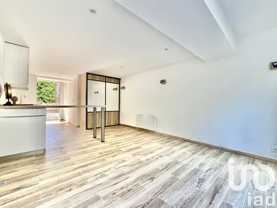 Studio in Saint-Raphaël (83700)