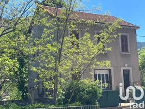 Building at Digne-les-Bains (04000)