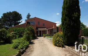 Maison traditionnelle à Pernes-les-Fontaines (84210)