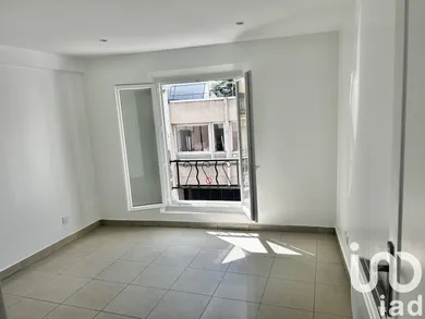 Studio à Aubervilliers (93300)