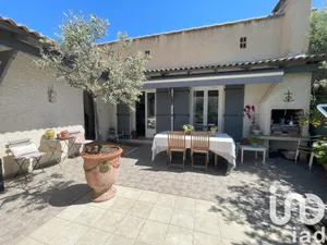 Maison traditionnelle à Aramon (30390)