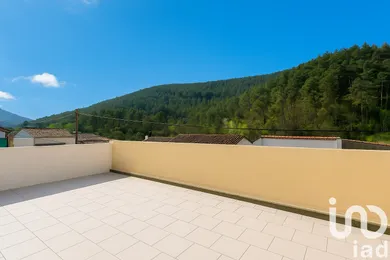 Building at Robiac-Rochessadoule (30160)