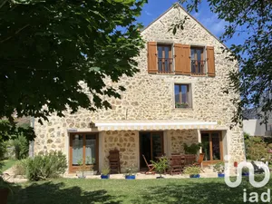 Maison traditionnelle à Magny-les-Hameaux (78114)